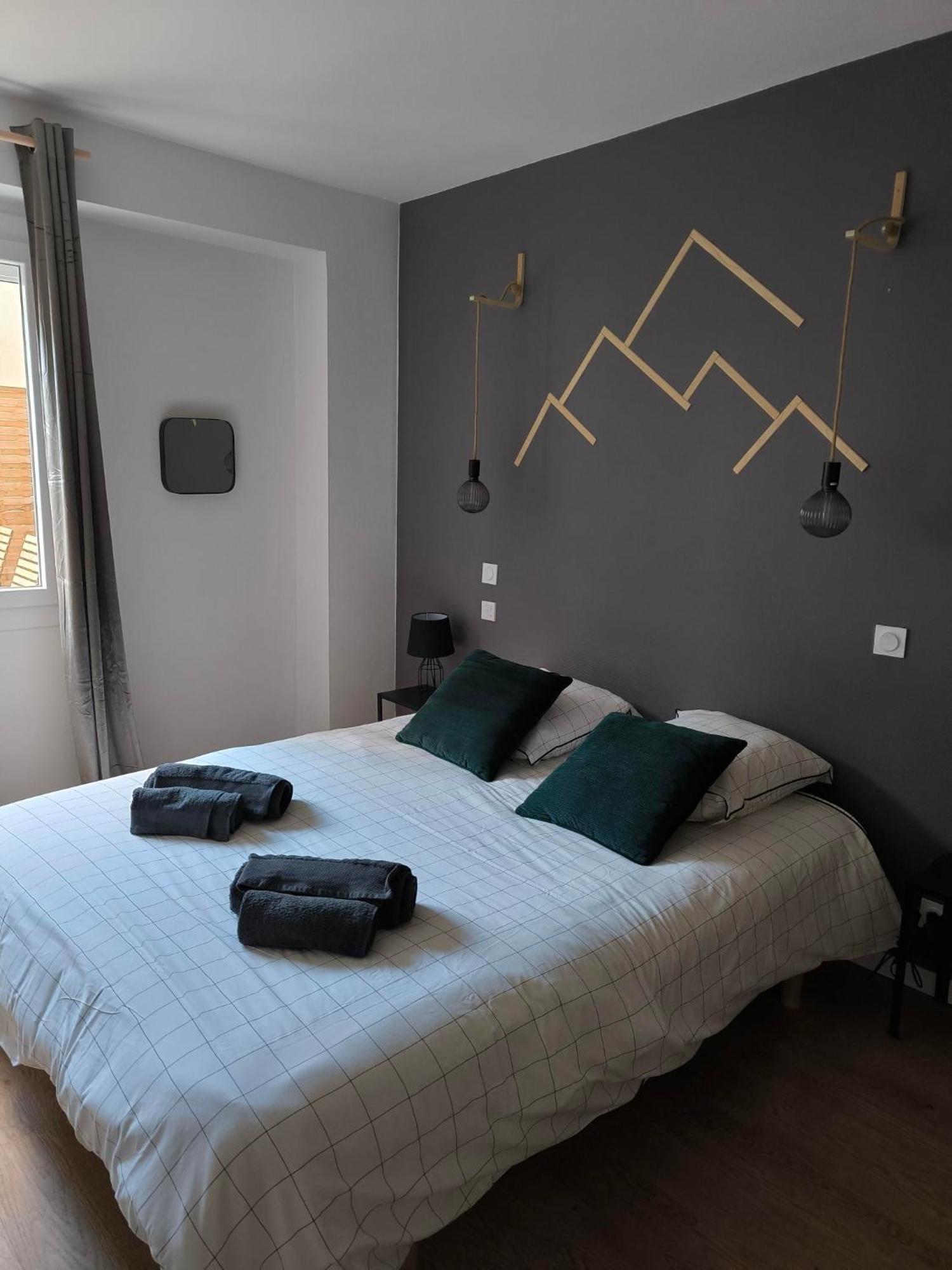 Lodge Loupau Maga Bagnères-de-Luchon Εξωτερικό φωτογραφία